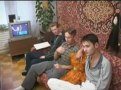 માચો ગુજરાતી સેકસી વીડીયો બતાવો તેની ગર્લફ્રેન્ડને બિલાડીમાં લે છે અને તેના વિલાપ કરે છે