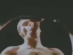 એક મિત્રની દેખરેખ સેકસી ફુલ સેકસી હેઠળ, ટીન ગર્દભનો પ્રયાસ કરે છે