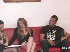 સુંદર સ્તનની ડીંટડી બીપી સેકસી ફીલમ રમતિયાળ આંગળીઓ ડ્રાઇવર