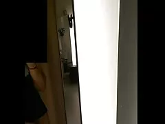 રશિયન વિદ્યાર્થી સેકસી બીપી સેકસી વીડિયો તેના સાથીદારને તેના ગધેડાને ચુંબન કરવા દે છે