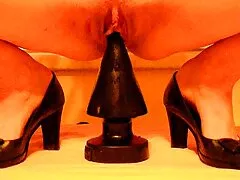 બંધ આંખો સાથે રાજકુમારી એક વિચિત્ર જાપાનીઝ ચુંબન ઓપન સેકસી આનંદ.